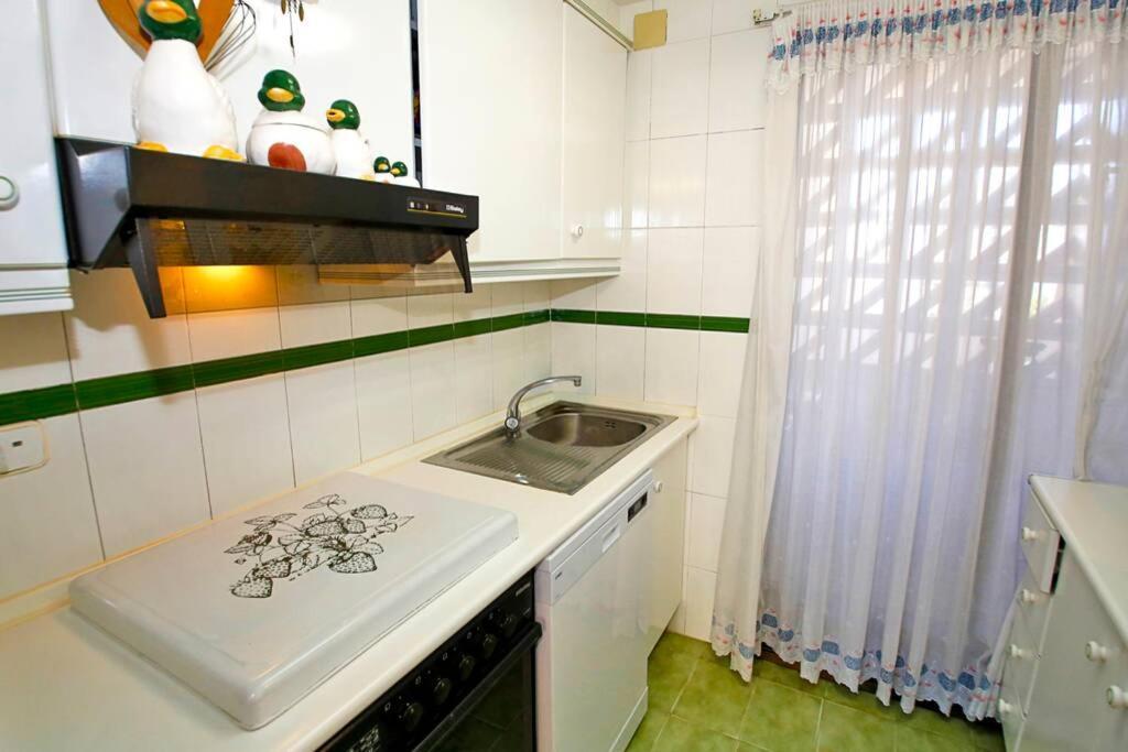 Apartment Garden With Pool And Ac *